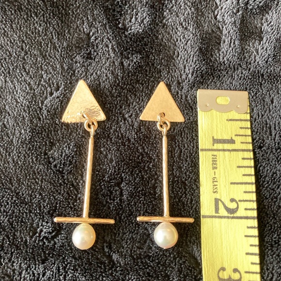 COPY - 10kt gold, pearl earrings - Picture 2 of 2